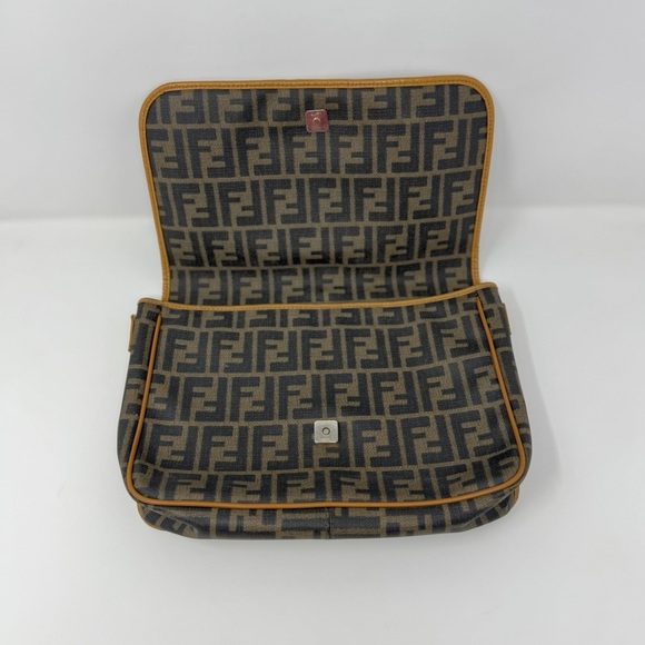 Vintage Fendi Zucca Bag - Picture 3 of 9